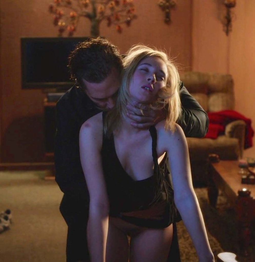 Matthew McConaughey and Juno Temple in Killer Joe