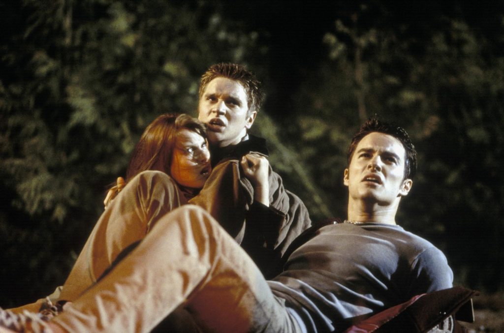 Kristen Cloke, Devon Sawa and Kerr Smith in Final Destination