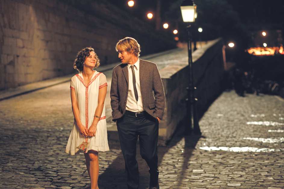 Marion Cotillard and Owen Wilson in Midnight in Paris