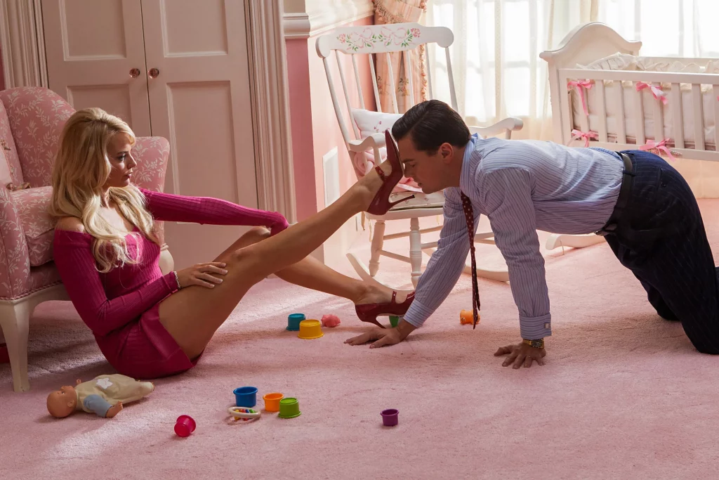 Margot Robbie and Leonardo DiCaprio in the Wolf of Wall Street