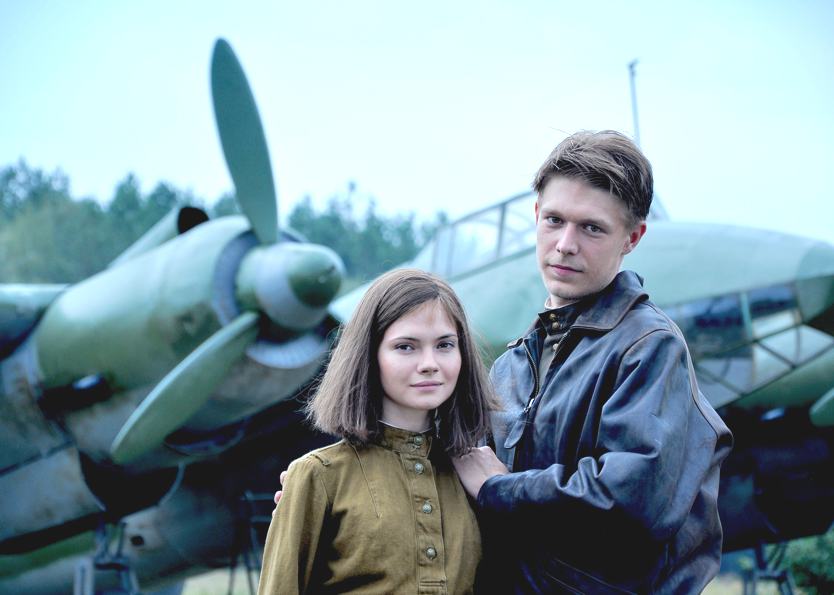 Ekaterina Astakhova and Nikita Efremov on the set of The Bomber