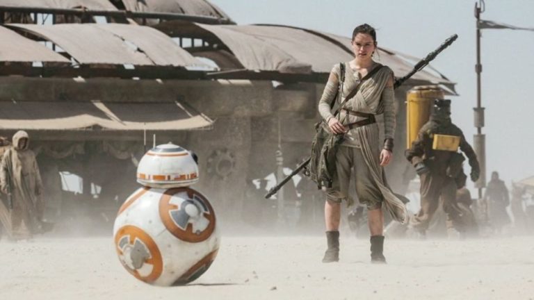 BB-8 and Daisy Ridley in Star Wars the Force Awakens