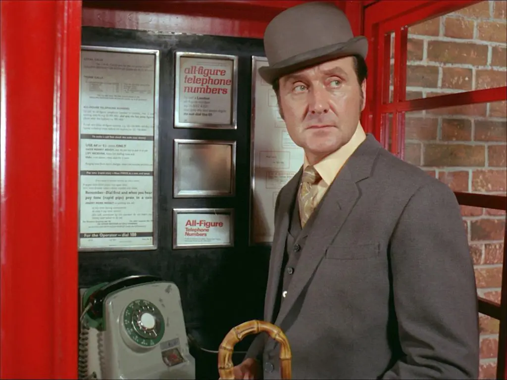 Steed prepares to enter Mother's HQ
