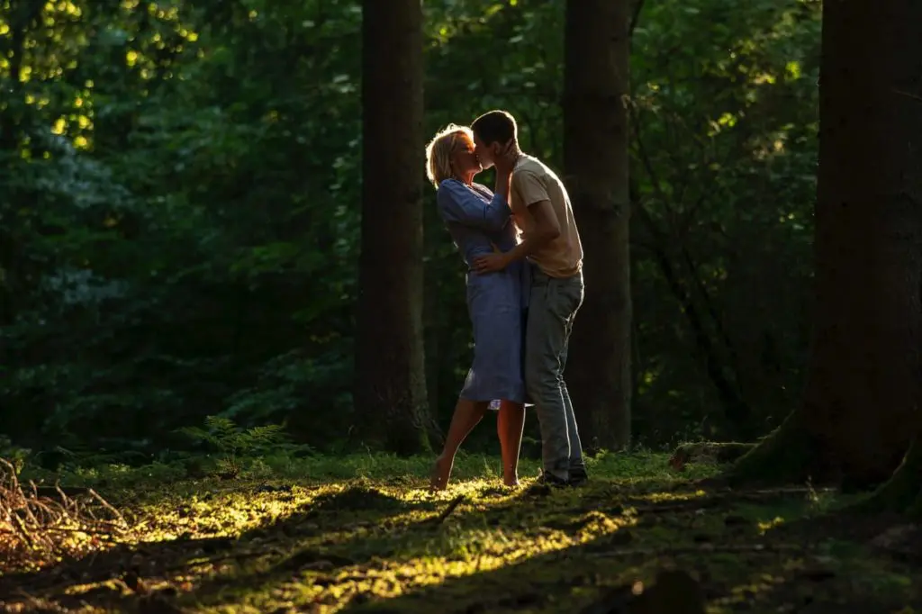 Anne and Gustav in the woods