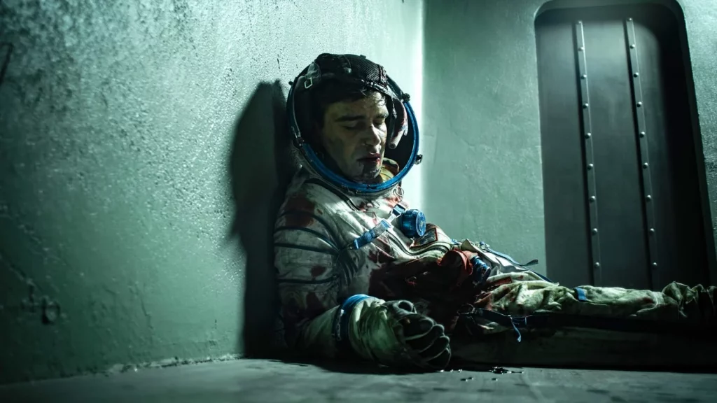 Cosmonaut Veshnyakov on the floor
