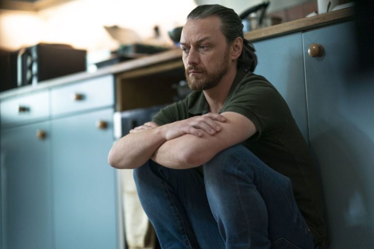 James McAvoy squats in the kitchen
