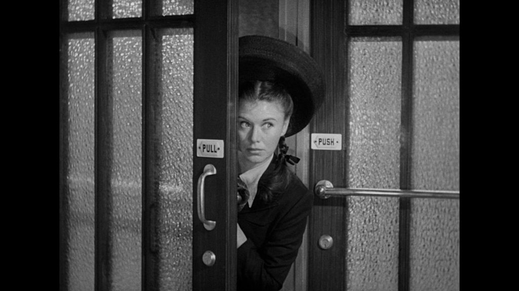 Ginger Rogers as young Su-Su
