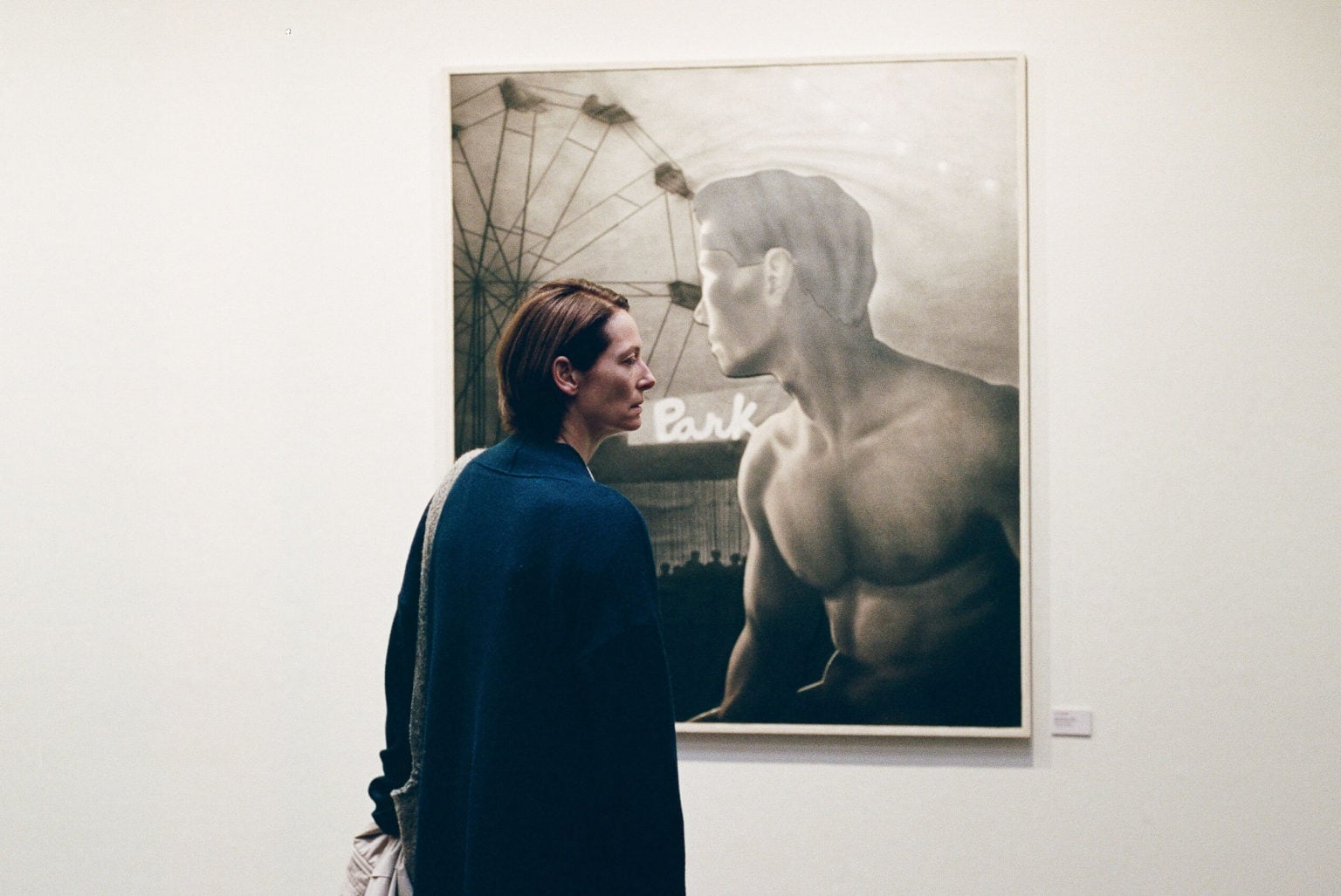 Jessica at an art gallery