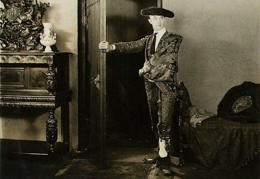 Stan Laurel as Rhubarb Vaselino