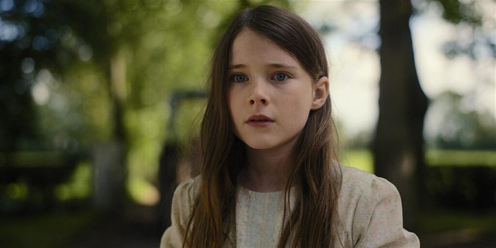 Catherine Clinch as Cáit