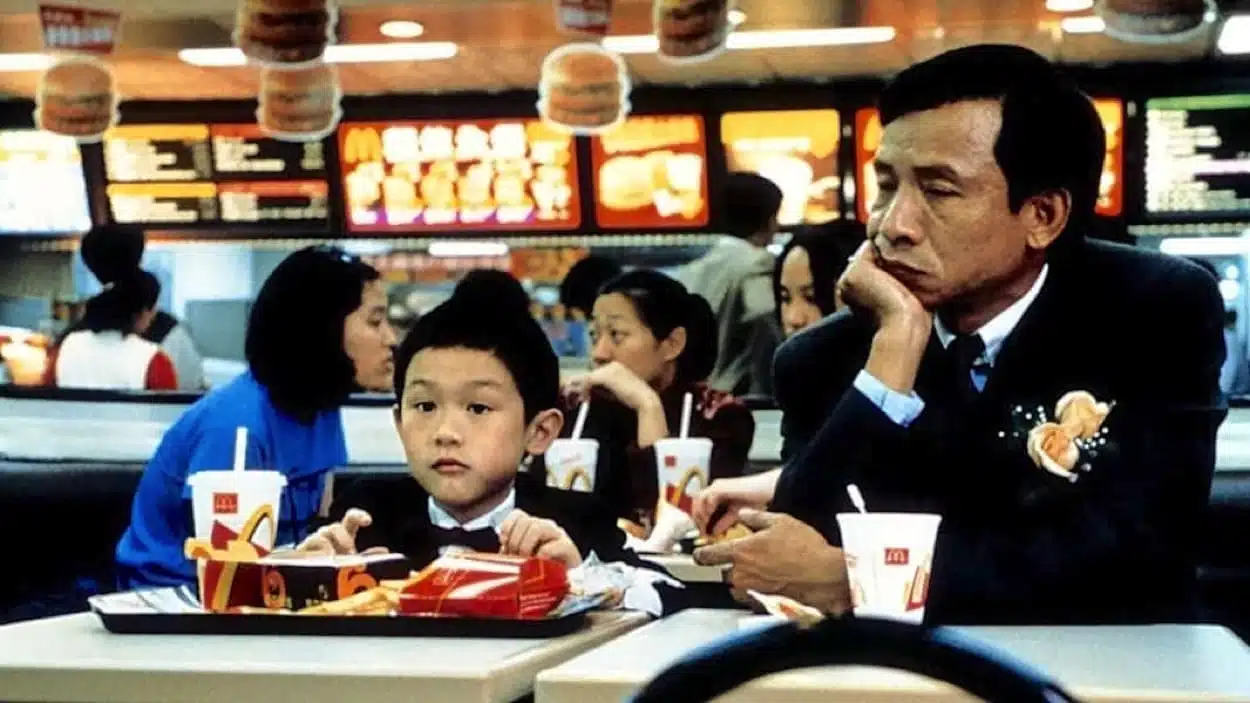 Yang-Yang and dad NJ grab a McDonald's
