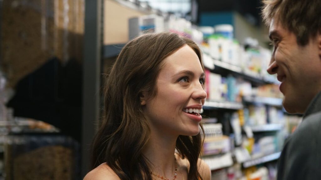 Claudia Sulewski as Claudia