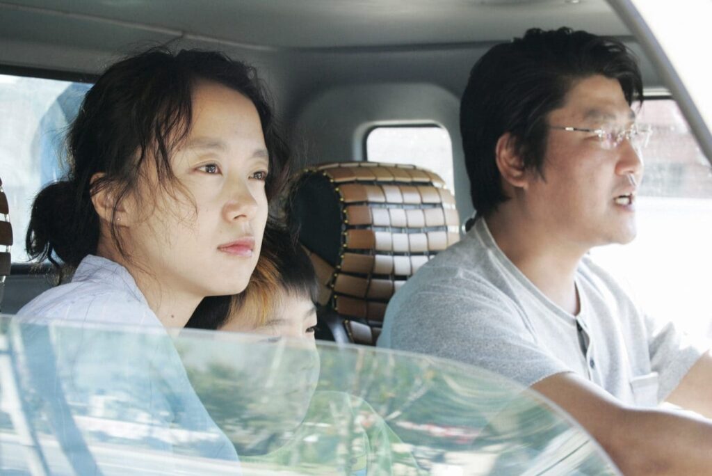 Shin-ae, son Jun and Jong-chan