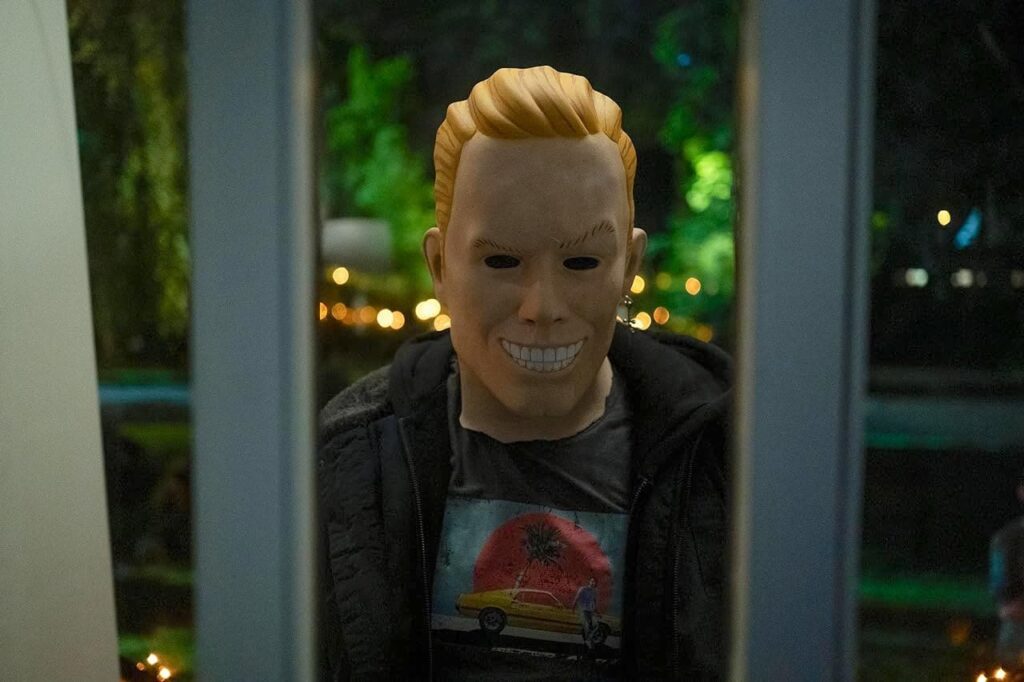 The masked killer at the front door