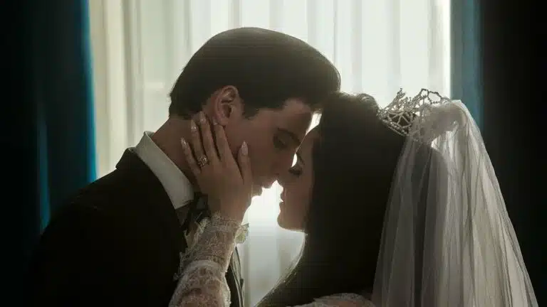 Elvis and Priscilla kiss on their wedding day