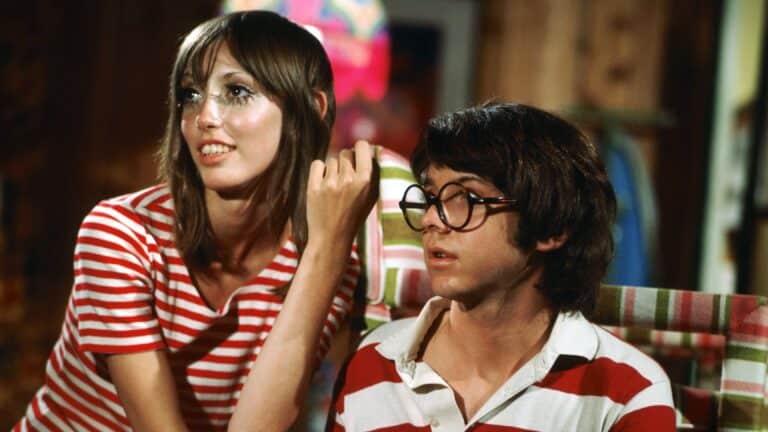 Suzanne (Shelley Duvall) and Brewster (Bud Cort)