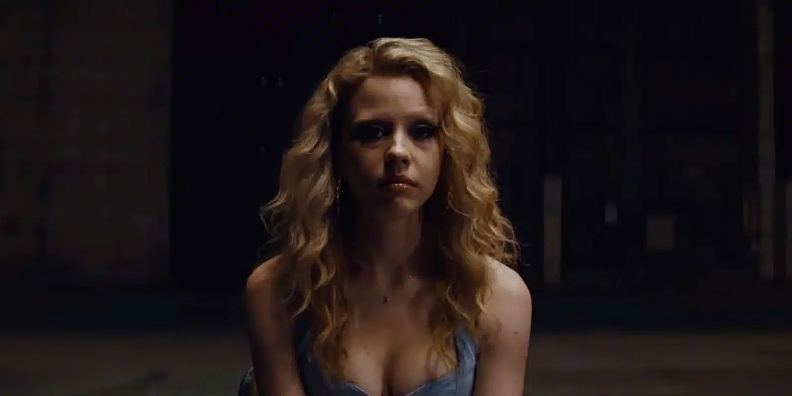 Maxine in low cut top