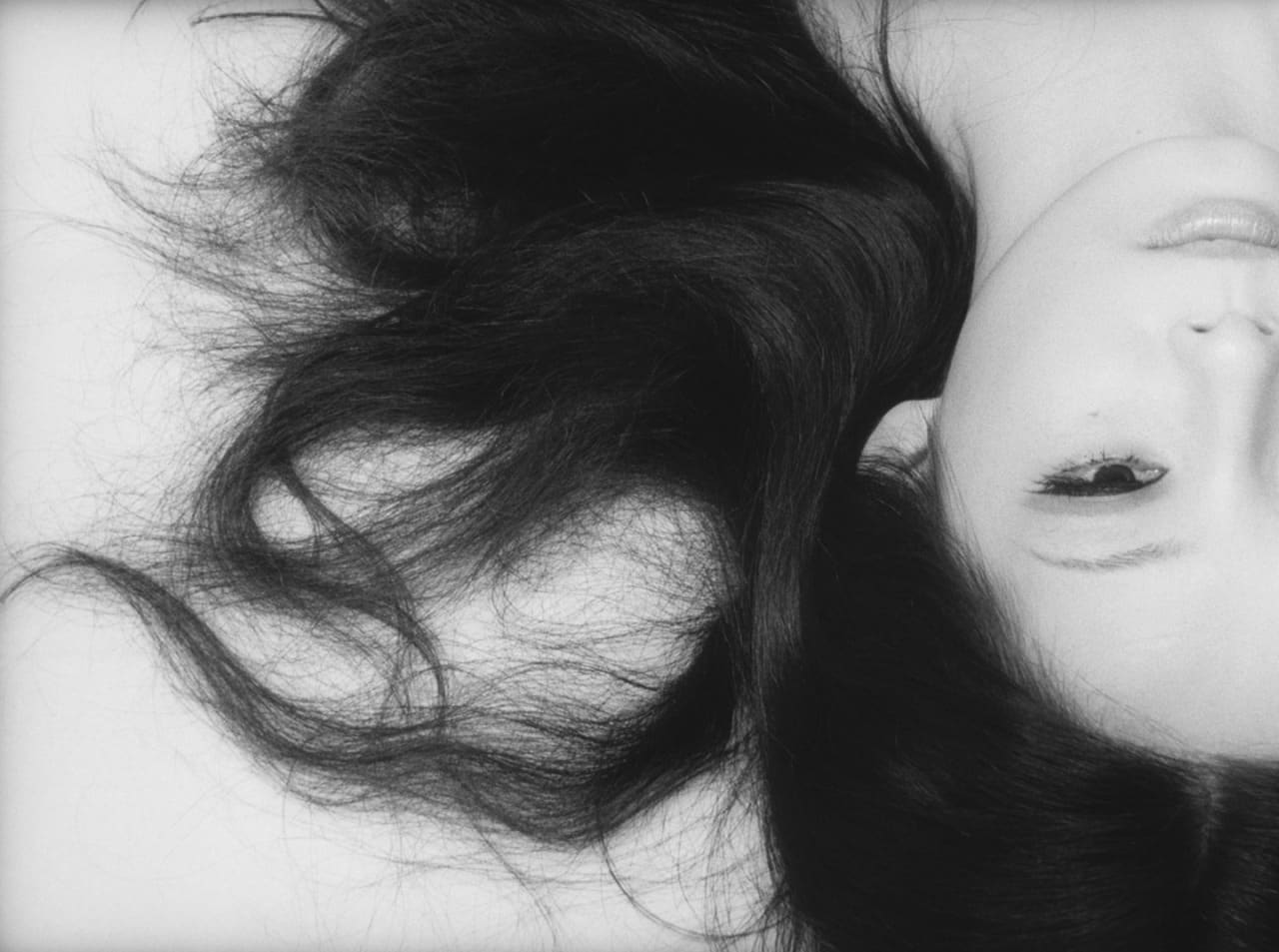 Ayu upside down