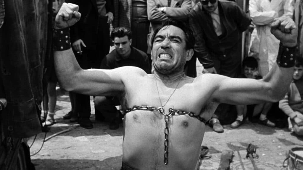 Zampanò breaks free from his chains
