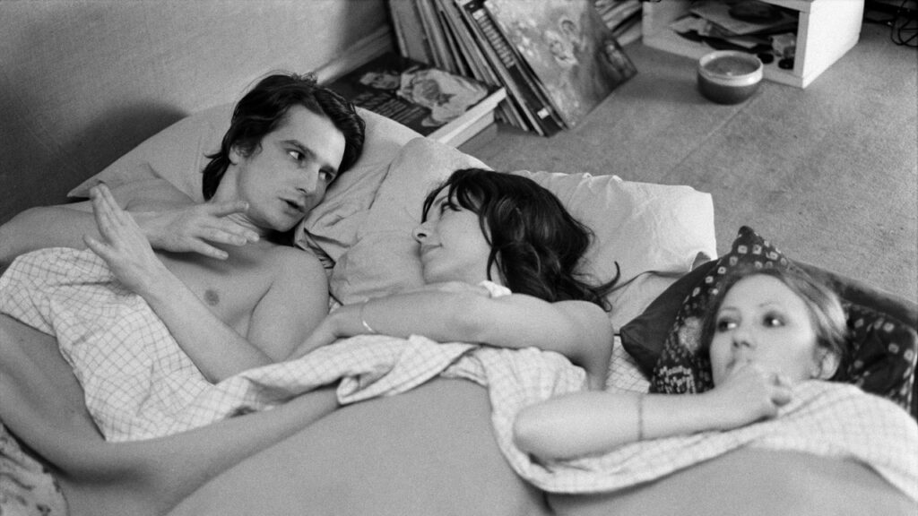 Alexandre, Marie and Veronika in bed