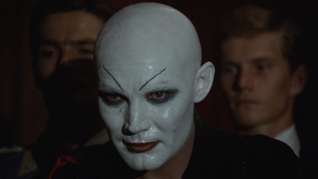 Klaus Maria Brandauer in white-face make-up in Mephisto