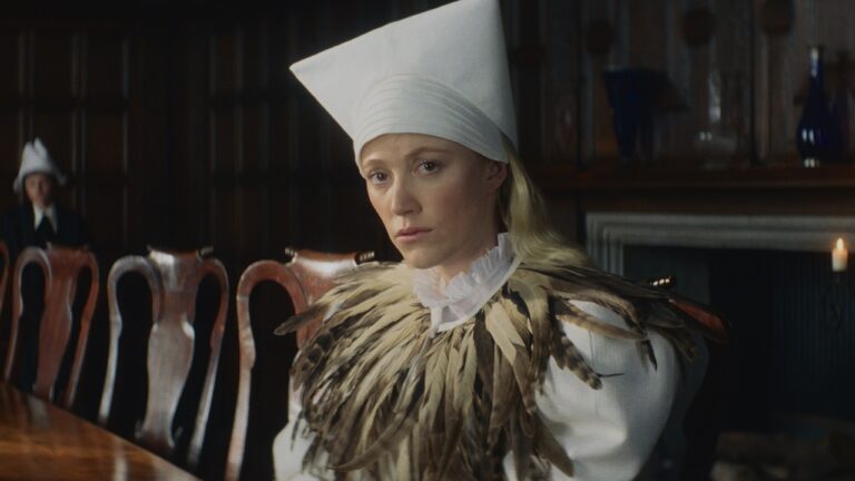 Maika Monroe as Cherry