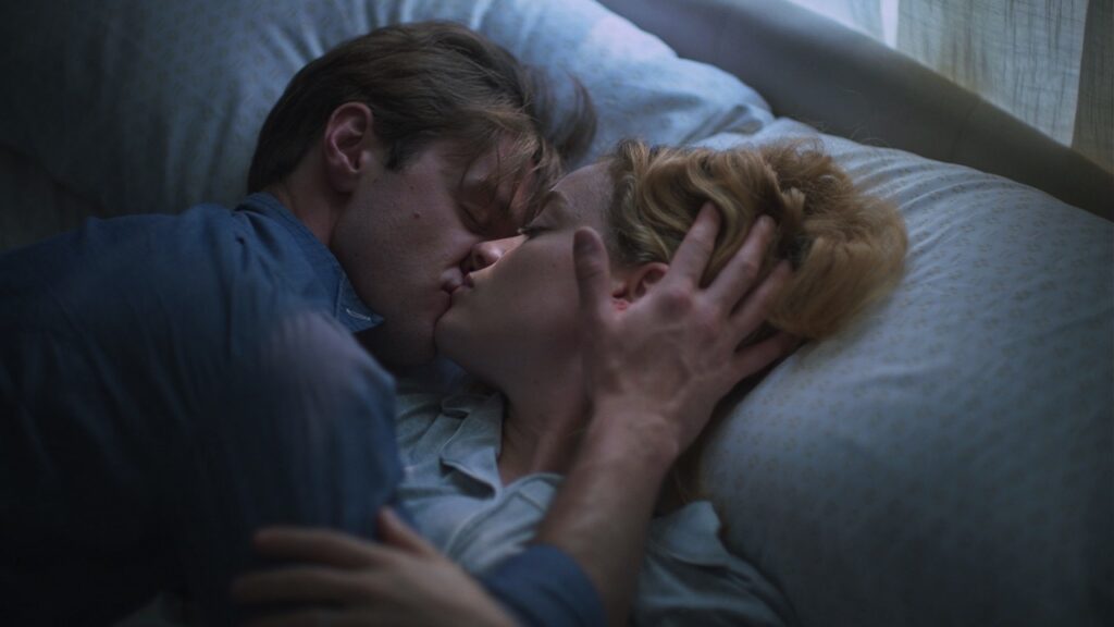 David and Tammy snuggle up in bed