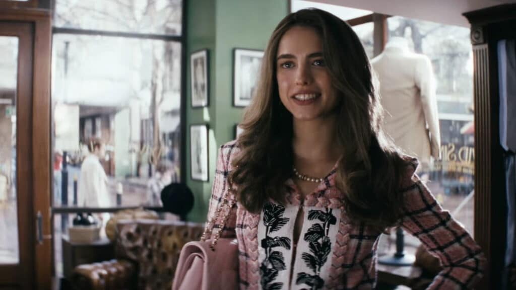 Margaret Qualley as Julia