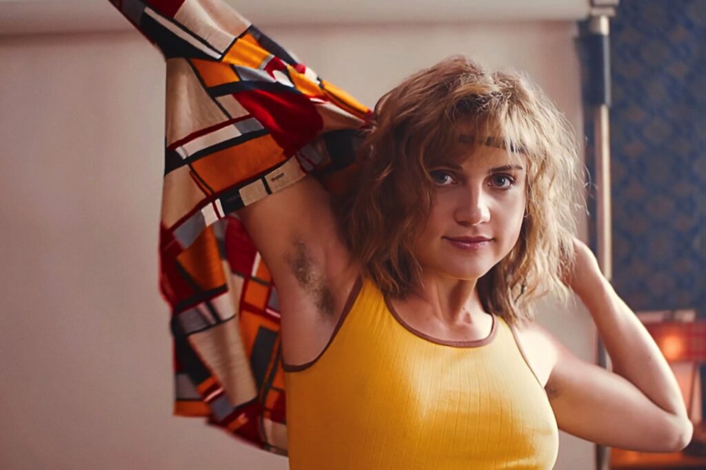Mala Emde as Vera Brandes