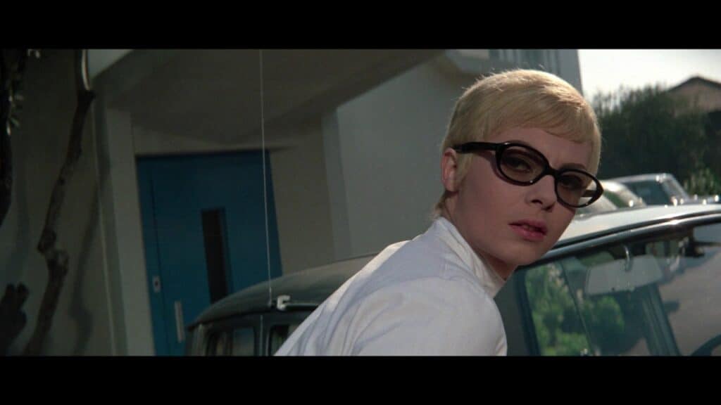 Michèle Mercier as Nathalie