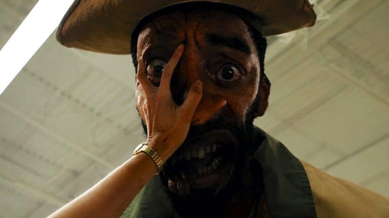 A horribly distorted Clark in pirate attire