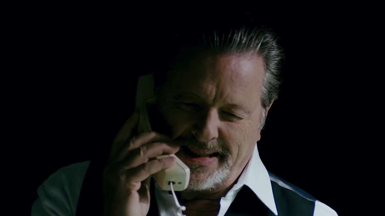 Richie makes a phone call